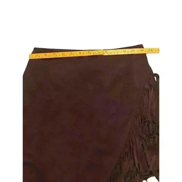 EXPRESS- Women’s Purple Suede Fringe Asymmetrical Skirt. Size :2 - Picture 4 of 4